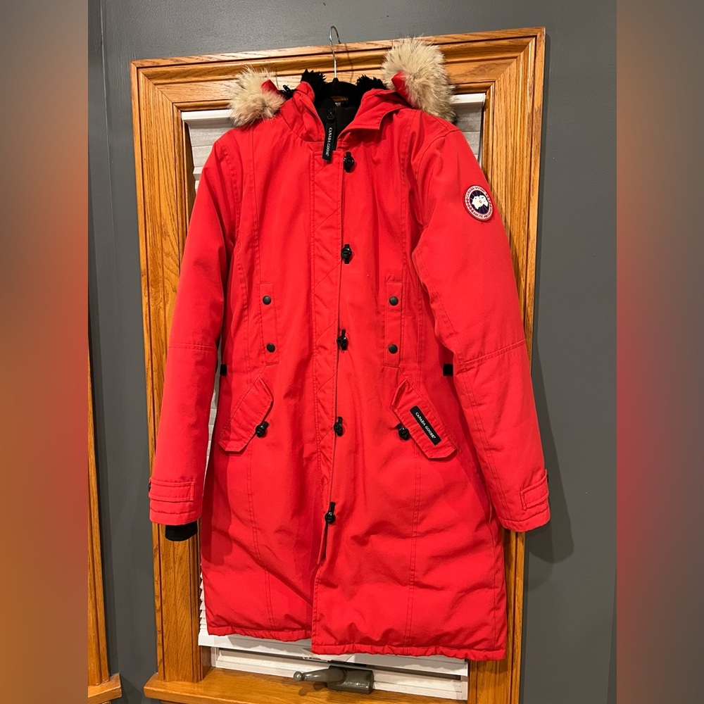 Gently used Canada Goose Kensington Parka